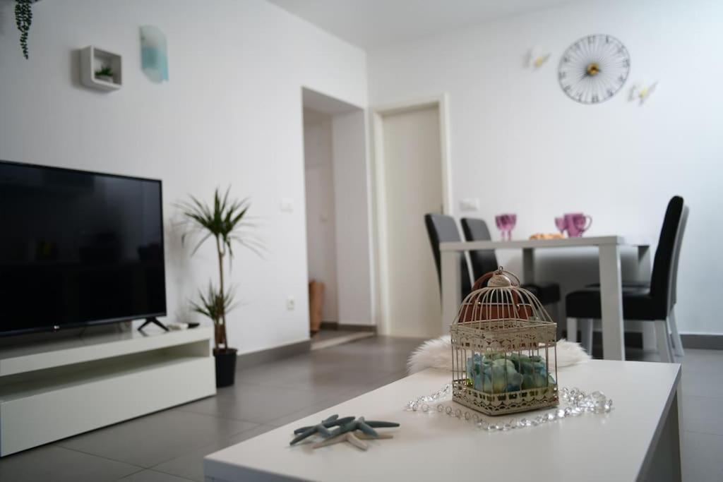 Wave N' Sea Apartment With A Private Pool Dubrovnik Buitenkant foto