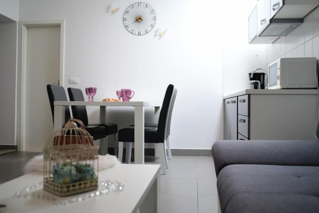 Wave N' Sea Apartment With A Private Pool Dubrovnik Buitenkant foto